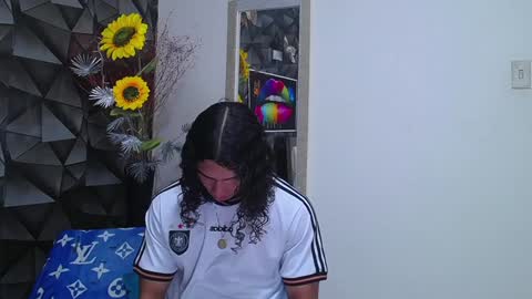 Snapshot of nazper_ chatting on 01/05/25, 02:52 Nazper online show from 01/05/25, 02:52