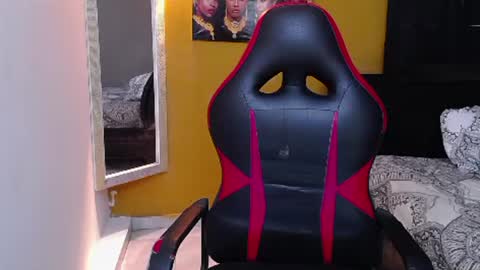 Snapshot of nazper_ chatting on 03/06/25, 06:48 Nazper online show from 03/06/25, 06:48