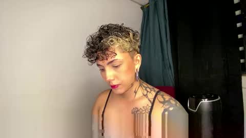 nazzz10 online show from 12/05/25, 02:20