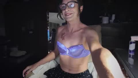 Snapshot of ndulgenetfun chatting on 02/21/26, 09:32 Hi Im CJ online show from 02/21/26, 09:32