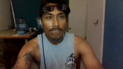 Snapshot of neberhervillalva chatting on 12/21/25, 09:27 neberhervillalva online show from 12/21/25, 09:27