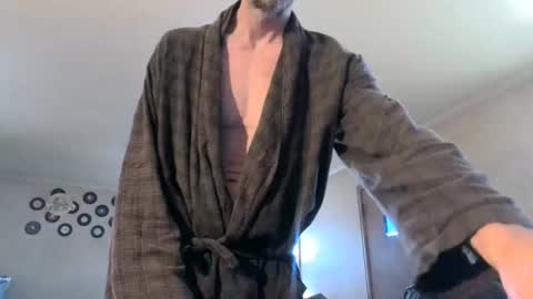 Snapshot of nebraska11111 chatting on 12/22/24, 05:32 nebraska11111 online show from 12/22/24, 05:32