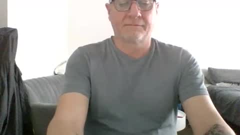 Snapshot of neckdown12 chatting on 09/26/25, 09:52 neckdown12 online show from 09/26/25, 09:52