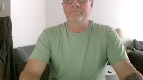 Snapshot of neckdown12 chatting on 11/08/25, 08:29 neckdown12 online show from 11/08/25, 08:29