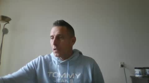 Snapshot of nederland77 chatting on 12/31/24, 12:36 nederland77 online show from 12/31/24, 12:36