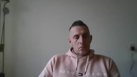 Snapshot of nederland77 chatting on 01/19/25, 03:10 nederland77 online show from 01/19/25, 03:10