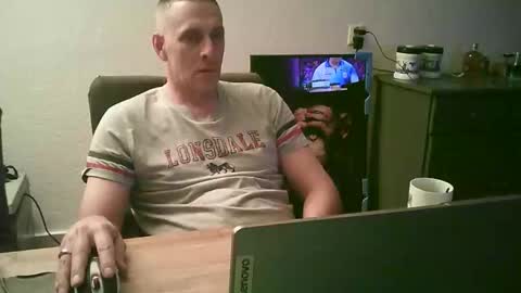 Snapshot of nederland77 chatting on 12/22/25, 04:04 nederland77 online show from 12/22/25, 04:04