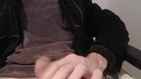 needyoujust online show from 02/08/26, 01:09