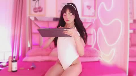 nefera_nox online show from 12/23/25, 03:48