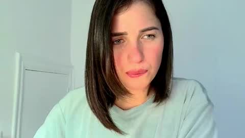 Snapshot of neferutt chatting on 11/06/25, 04:19 Neferutt online show from 11/06/25, 04:19