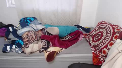 Zoe online show from 10/08/25, 10:57