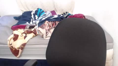 Zoe online show from 10/23/25, 10:58