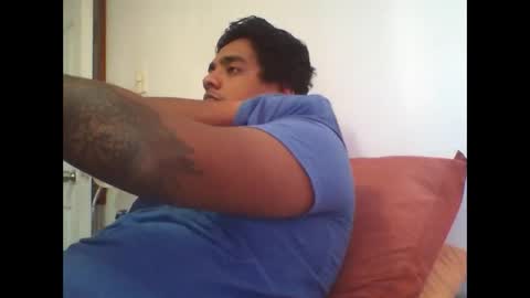 negritoo_2503 online show from 10/23/25, 11:20