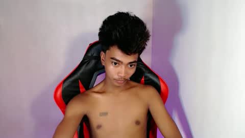 neil_asian69 online show from 10/16/25, 04:13