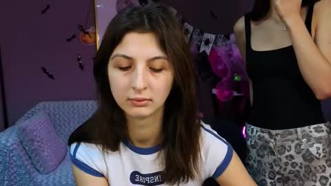 Snapshot of nekky_mouse chatting on 11/02/25, 10:17 Meow online show from 11/02/25, 10:17