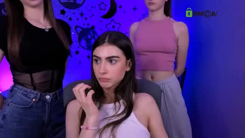 Meow online show from 05/14/26, 01:51