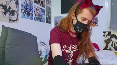 Snapshot of neko_nyaaa chatting on 11/09/25, 03:21 Neko online show from 11/09/25, 03:21