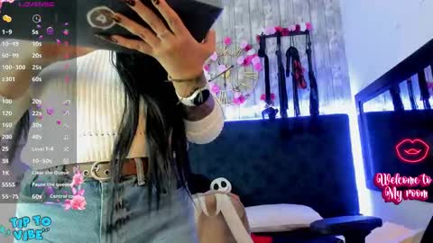 Snapshot of nekomisaki chatting on 09/29/25, 11:37 Miah online show from 09/29/25, 11:37