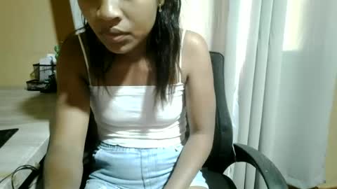 nelia_84 online show from 06/13/26, 10:57