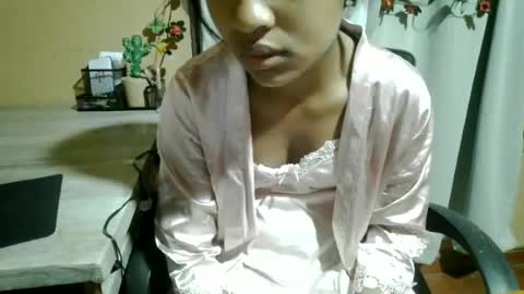 nelia_84 online show from 06/17/26, 01:30