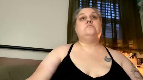 Snapshot of nellatlas chatting on 03/01/25, 12:07 Nellie Atlas online show from 03/01/25, 12:07