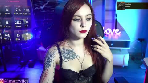 Snapshot of nelle_ chatting on 12/02/24, 09:56    online show from 12/02/24, 09:56