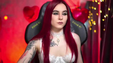 Snapshot of nelle_ chatting on 06/02/26, 08:33 online show from 06/02/26, 08:33