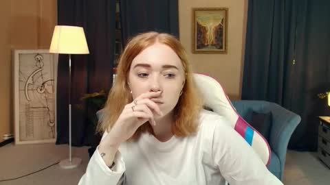 Nelli online show from 11/20/25, 07:46