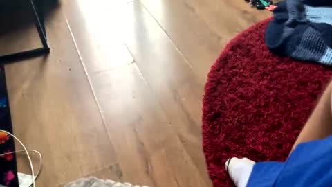 Snapshot of nelly26048 chatting on 10/13/25, 01:33 nelly26048 online show from 10/13/25, 01:33