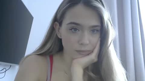 nelly_fortu online show from 02/15/26, 11:08