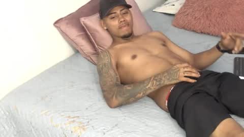 Snapshot of nelly_zea chatting on 02/14/26, 02:36 Nelly online show from 02/14/26, 02:36