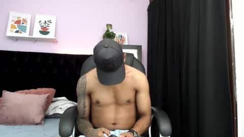 Snapshot of nelly_zea chatting on 02/16/26, 01:29 Nelly online show from 02/16/26, 01:29