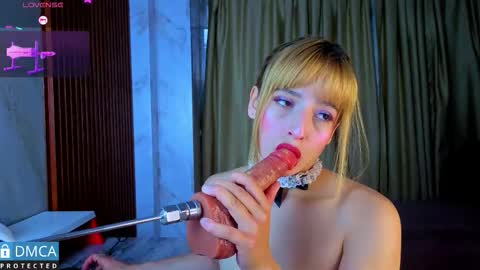 Snapshot of nena_cupcake_ chatting on 03/06/26, 11:17 Salome Nena cupcake online show from 03/06/26, 11:17