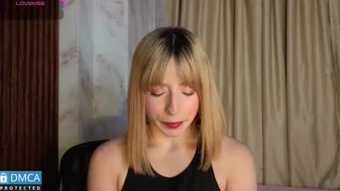 Snapshot of nena_cupcake_ chatting on 03/26/26, 11:05 Salome Nena cupcake online show from 03/26/26, 11:05