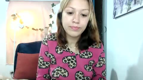 Star  online show from 03/10/25, 01:45