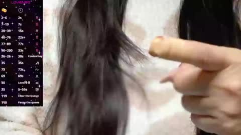 Snapshot of nene_sweet_mommy chatting on 12/21/25, 05:31 nene sweet mommy online show from 12/21/25, 05:31