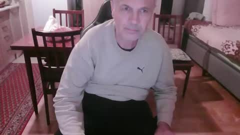 neno89654 online show from 11/25/25, 05:24