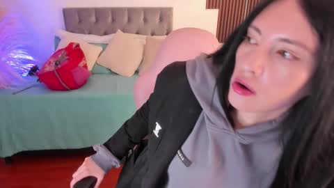 Sarah  online show from 02/08/26, 02:04