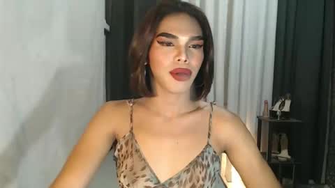 neomi online show from 01/11/26, 03:50