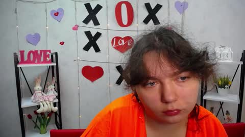 Snapshot of neonilalisova chatting on 09/14/25, 05:17 NeonilaLisova online show from 09/14/25, 05:17