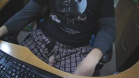 Neotee online show from 11/24/25, 04:23