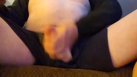 Snapshot of nepa420 chatting on 12/17/24, 12:22 Versatile online show from 12/17/24, 12:22