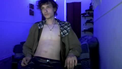 Snapshot of nephew_p chatting on 05/28/26, 01:58 nephew_p online show from 05/28/26, 01:58