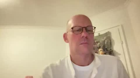 Snapshot of neptunofatlantis chatting on 12/19/25, 11:01 neptunofatlantis online show from 12/19/25, 11:01