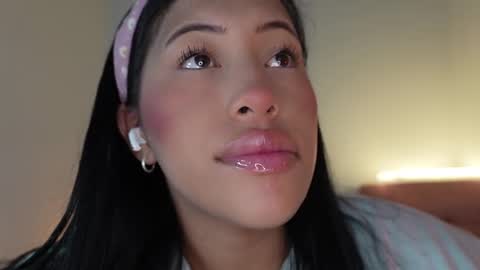 Helena    Every Friday new video for my fan club loves  online show from 09/13/25, 05:13