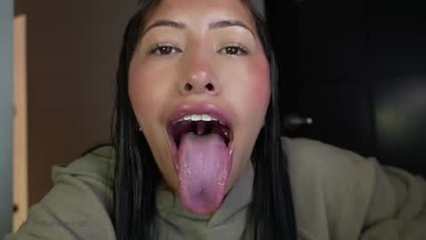 Helena    Every Friday new video for my fan club loves  online show from 06/27/26, 01:39