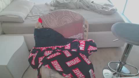 Nerchia89 online show from 10/03/25, 02:58