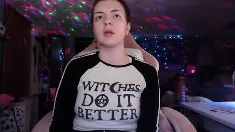 Snapshot of nerdy_squirty chatting on 02/03/25, 08:57 NerdySquirty online show from 02/03/25, 08:57