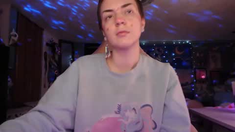 Snapshot of nerdy_squirty chatting on 02/06/25, 07:24 NerdySquirty online show from 02/06/25, 07:24