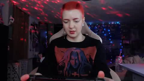 Snapshot of nerdy_squirty chatting on 02/19/25, 06:44 NerdySquirty online show from 02/19/25, 06:44